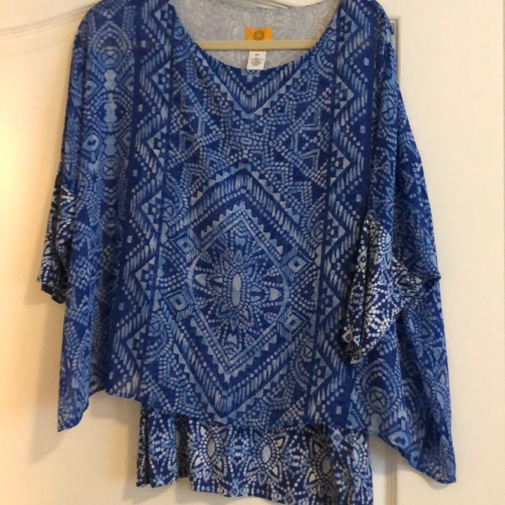 Blue, pale blue and white print top
